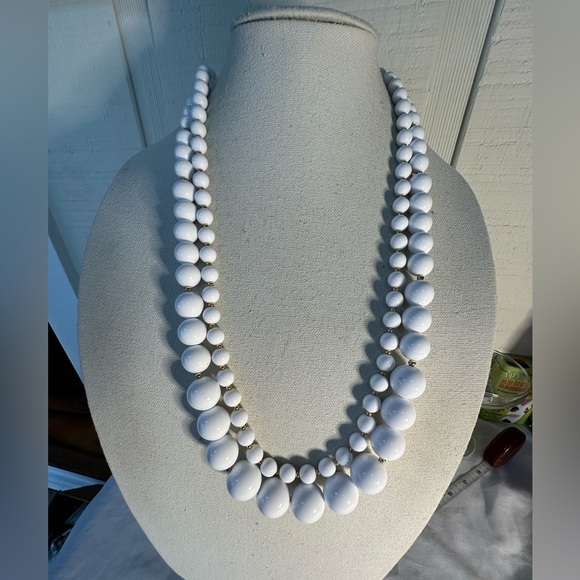 Vintage white Monet ball bead necklaces - Picture 1 of 7